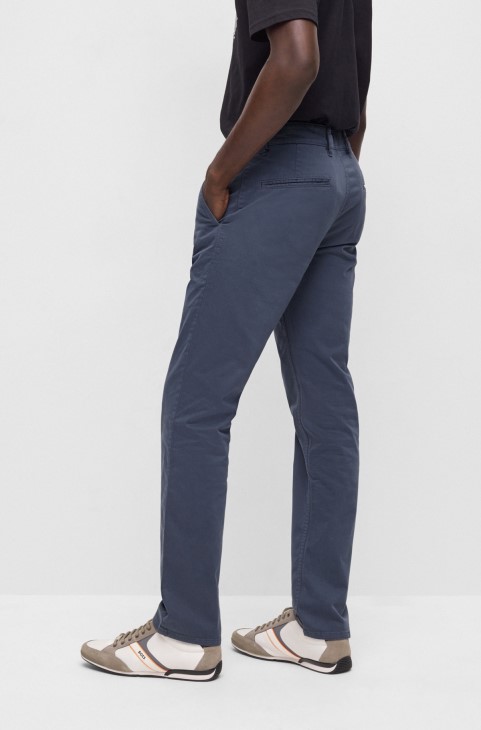 μπλε Slim-fit παντελόνι Hugo Boss σε βαμβακερό σατέν
