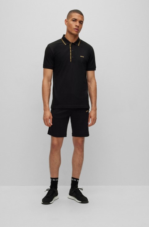 Slim-fit μπλουζάκι πόλο με επώνυμα πατιλέτα Hugo Boss μαύρο
