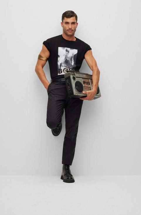 Μαύρο μπλουζάκι Hugo Boss, βαμβακερό, με αποκλειστικό έργο τέχνης
