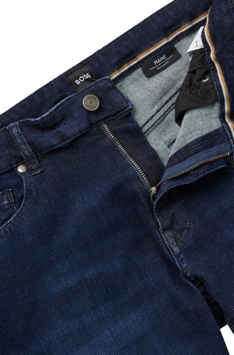 κανονική εφαρμογή τζιν σε σκούρο-μπλε Super-stretch τζιν σκούρο μπλε Hugo Boss
