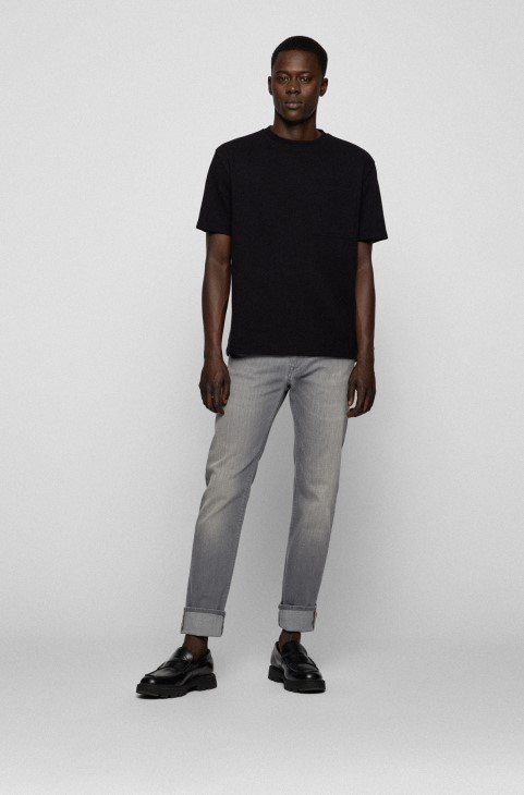 Hugo Boss γκρι τζιν με κανονική εφαρμογή σε γκρι ανάλαφρο τζιν
