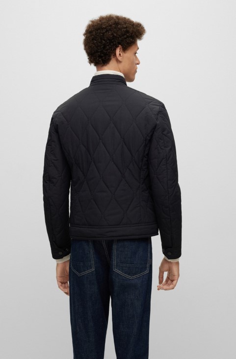 Μαύρο υδατοαπωθητικό καπιτονέ μπουφάν Hugo Boss με έμπλαστρο με λογότυπο
