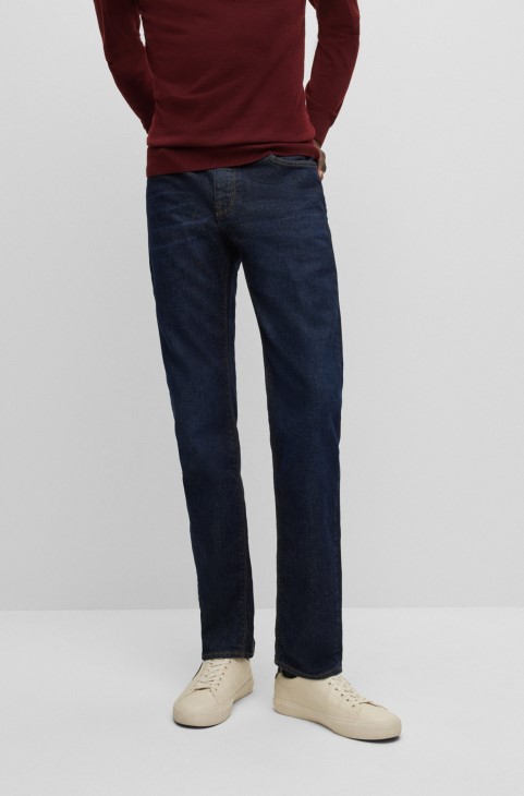 Hugo Boss σκούρο μπλε τζιν κανονικής εφαρμογής σε σκούρο-μπλε τζιν Comfort-stretch