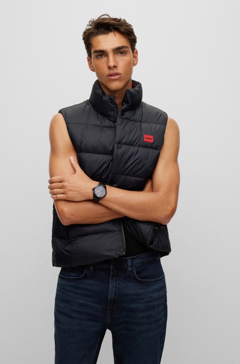 Hugo Boss Slim-fit Puffer Gilet με κόκκινο λογότυπο ετικέτα μαύρο