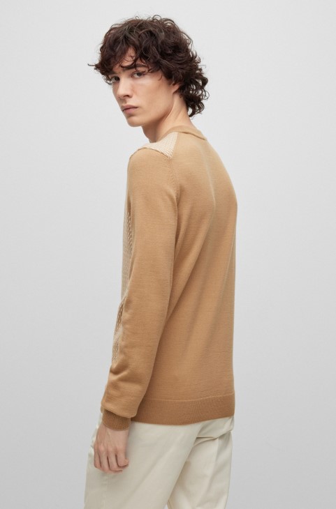 Πουλόβερ Hugo Boss με λαιμόκοψη σε πλεκτό ζακάρ μπεζ
