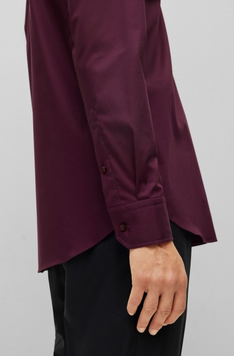 Πουκάμισο με κανονική εφαρμογή σε σιδερένια ελαστική βαμβακερή ποπλίνα σκούρο μωβ Hugo Boss
