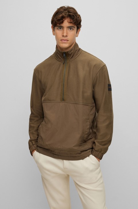 Φούτερ με μικτά υλικά κανονικής εφαρμογής με λαιμόκοψη Hugo Boss Khaki