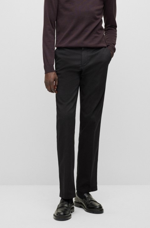 κανονική εφαρμογή Chino σε ελαστική βαμβακερή γκαμπαρντίνα μαύρο Hugo Boss