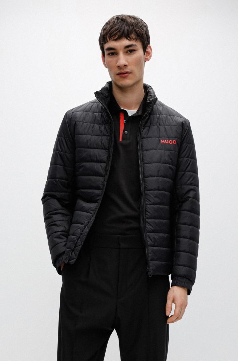 μαύρο υδατοαπωθητικό τζάκετ με επένδυση με λογότυπο Hugo Boss