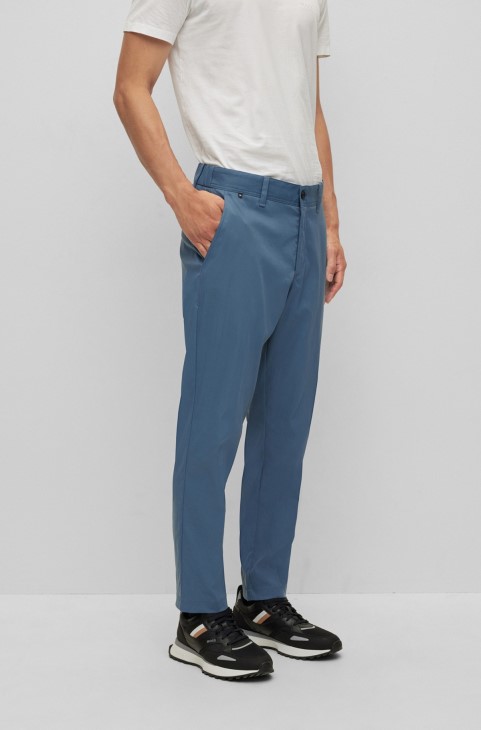 παντελόνι με κωνική εφαρμογή με κομμένο πόδι σε ύφασμα Performance Blue Hugo Boss