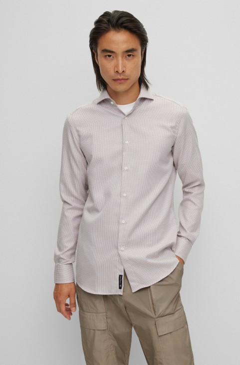 Πουκάμισο Hugo Boss Slim-fit σε μη σιδερένιο βαμβακερό ανοιχτό κόκκινο