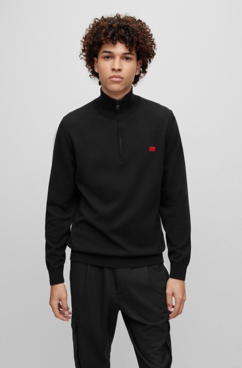 Μαύρο πουλόβερ από οργανικό βαμβάκι με φερμουάρ Hugo Boss με ετικέτα με κόκκινο λογότυπο