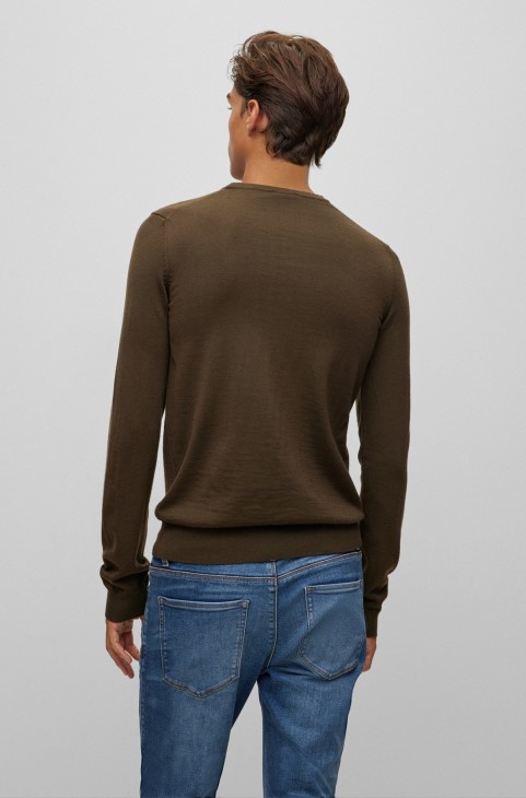 πουλόβερ Hugo Boss σε λεπτή εφαρμογή σε εξαιρετικά φίνο μαλλί μερίνο σκούρο πράσινο
