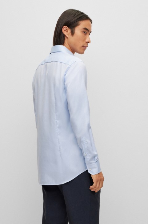 Πουκάμισο Hugo Boss σε γαλάζιο Slim-fit από μη σιδερένιο δομημένο οργανικό βαμβάκι
