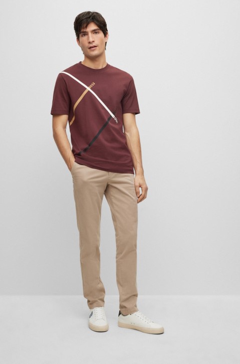 Hugo Boss ανοιχτό μπεζ Slim-fit Chinos σε ελαστική βαμβακερή γαμπαρντίνα

