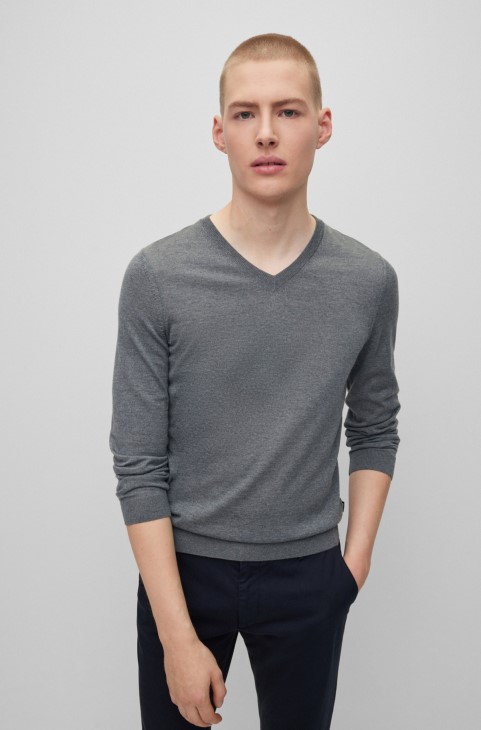 Πουλόβερ Hugo Boss με λαιμόκοψη σε λεπτή εφαρμογή σε παρθένο μάλλινο γκρι