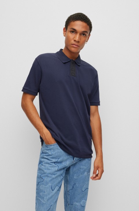 βαμβακερό-πικέ μπλουζάκι πόλο με λογότυπο πατιλέτα Hugo Boss σκούρο μπλε
