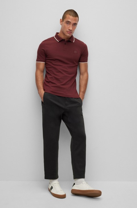 μαύρο παντελόνι Hugo Boss με κωνική εφαρμογή σε δίχρωμο βαμβακερό ζέρσεϊ
