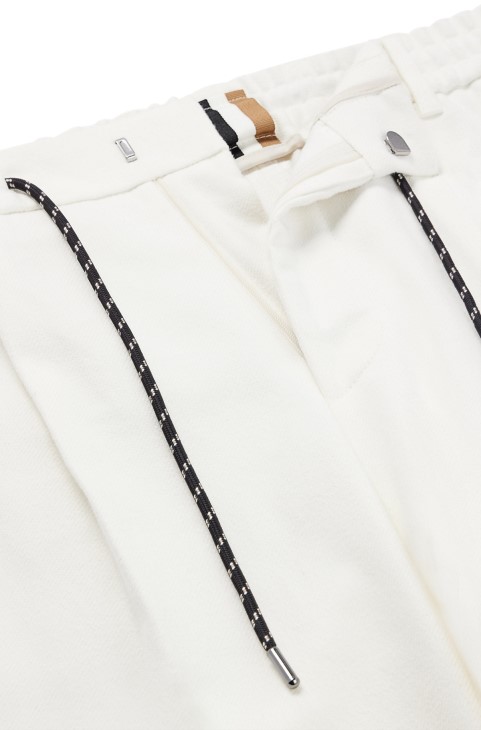 Παντελόνι Hugo Boss με κωνική εφαρμογή από καθαρό βαμβάκι με κορδόνι στη μέση λευκό
