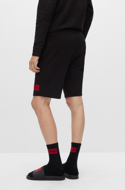 Hugo Boss γαλλικό-βαμβακερό σορτς με κόκκινο λογότυπο μαύρο
