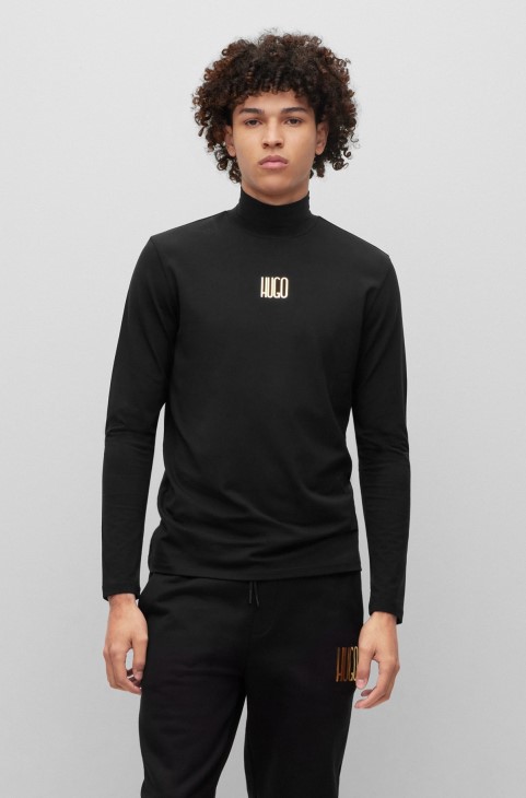Hugo Boss μαύρο Rollneck μπλουζάκι με λεπτομέρεια με λογότυπο