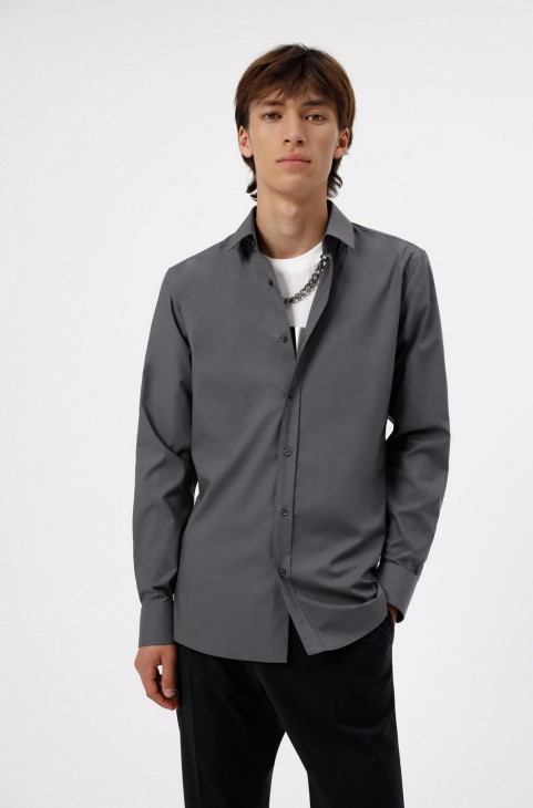 Hugo Boss σκούρο γκρι πουκάμισο με πολύ λεπτή εφαρμογή σε ελαστικό βαμβακερό καμβά