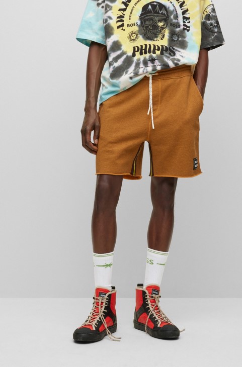 Boss X Phipps σορτς από οργανικό βαμβάκι σε κανονική εφαρμογή