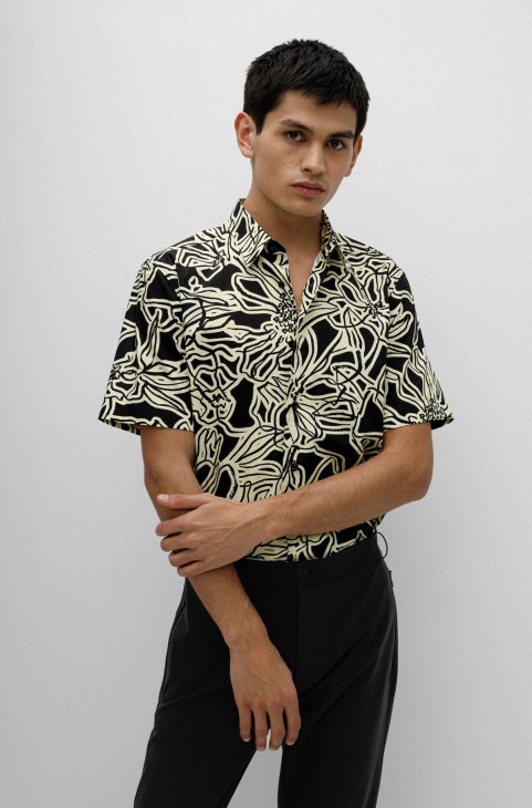 πουκάμισο με χαλαρή εφαρμογή από βαμβακερό καμβά με φυλλώματα σε ανοιχτό κίτρινο Hugo Boss