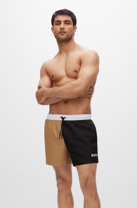 Μαύρο σορτς μαγιό από ανακυκλωμένο ύφασμα Hugo Boss
