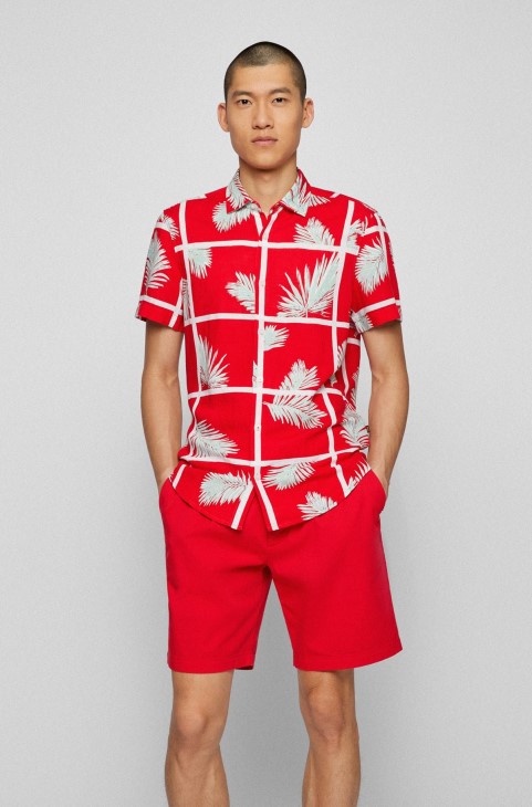 Πουκάμισο Hugo Boss με κανονική εφαρμογή σε κόκκινο καμβά με στάμπα παλάμης