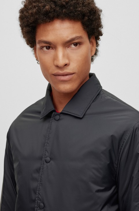 Μαύρο μπλουζάκι Hugo Boss, χαλαρή εφαρμογή, με λογότυπο
