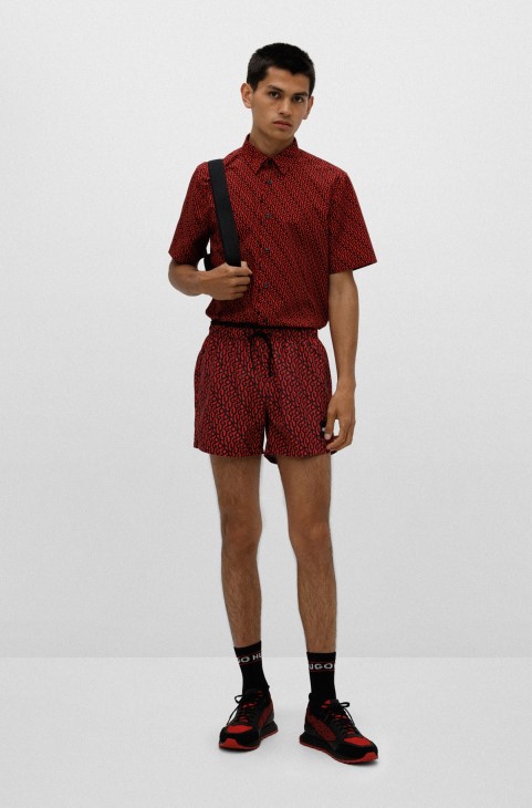 Πουκάμισο Hugo Boss σε χαλαρή εφαρμογή σε κόκκινο βαμβακερό τυπωμένο λογότυπο
