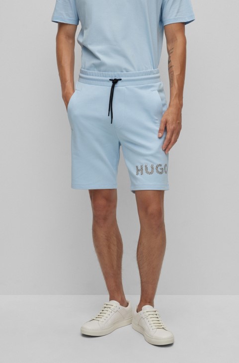 σιέλ βαμβακερό σορτς με λεπτομέρεια λογότυπου Hugo Boss