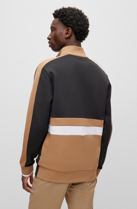 Μαύρη φούτερ με φερμουάρ από ελαστικό ύφασμα με Hugo Boss που μπλοκάρει τα χρώματα
