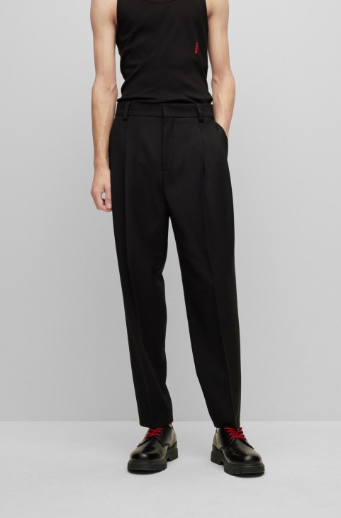 Μαύρο παντελόνι Hugo Boss σε λεπτή εφαρμογή σε συνδυασμό μαλλί Performance-stretch