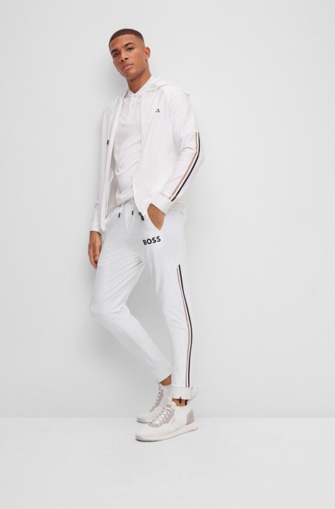 Boss X Matteo Berrettini λογότυπο παντελόνι αθλητικής φόρμας με χαρακτηριστικές ρίγες και στριφώματα με μανσέτες
