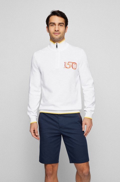 Πουλόβερ από οργανικό βαμβάκι με λαιμόκοψη με φερμουάρ με ανοιχτό βρετανικό κέντημα λευκό Hugo Boss