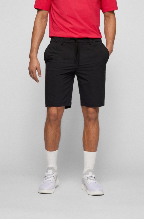 μαύρο σορτς Hugo Boss σε χαλαρή εφαρμογή σε αδιάβροχη ποπλίνα