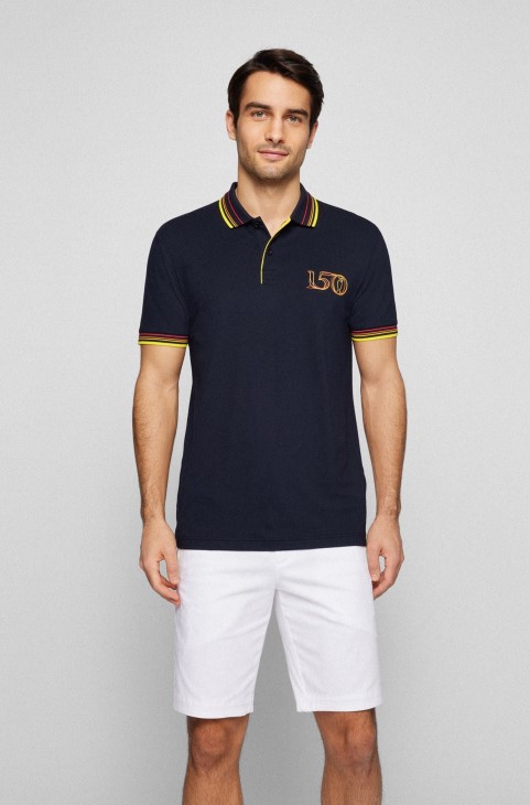 Hugo Boss σκούρο μπλε βαμβακερό μπλουζάκι πόλο με βρετανικά ανοιχτά έργα τέχνης