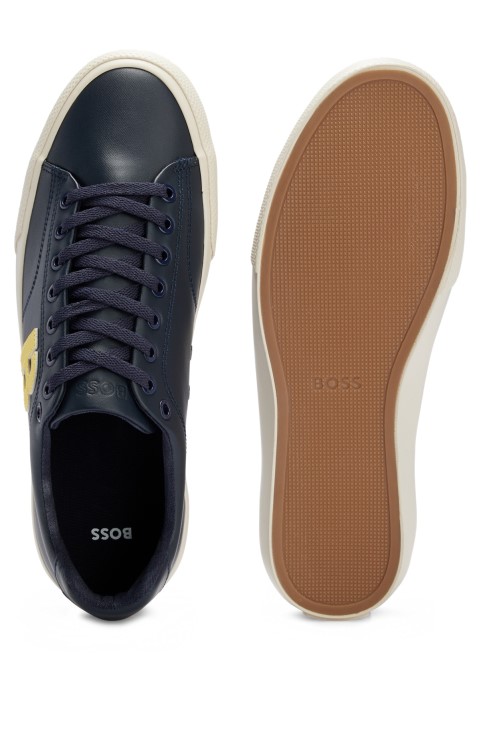 σκούρο μπλε χαμηλών ποδιών με αντίθεση λεπτομέρειας 'b' Hugo Boss
