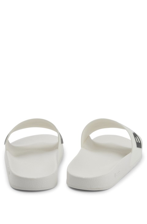 Διαφάνειες ιταλικής κατασκευής Hugo Boss με λευκό λουράκι με λογότυπο αντίθεσης
