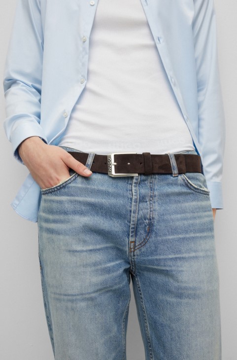 Ζώνη σουέτ με αγκράφα με καρφίτσα λογότυπο Hugo Boss σκούρο καφέ
