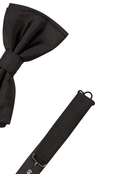 μαύρο παπιγιόν ιταλικής κατασκευής σε μεταξωτό ζακάρ Hugo Boss
